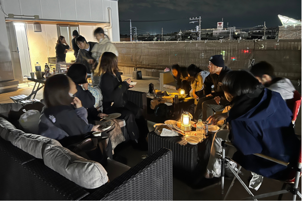 屋上でBBQをすることも